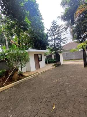 Rumah Mewah 2lt Semi Furnished. Kemang selatanJak Sel CL 534 lokasi di Jakarta Selatan, tersedia melalui melalui situs Olx