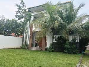 Rumah Mewah 768m Nyaman Halaman Luas Dekat Bandara lokasi di Sukoharjo Kab., tersedia melalui melalui situs Olx