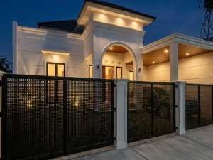 Rumah Mewah American Classic Modern Di Purwomartani Kalasan Sleman Dekat Exit Toll Purwomartani , tersedia melalui melalui situs Olx