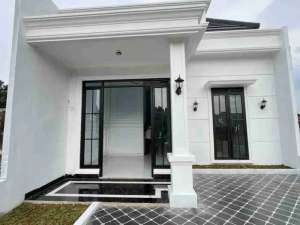 RUMAH MEWAH AMERICAN CLASSIC PINGGIR JALAN RAYA DEKAT RSUD DEPOK lokasi di Depok Kota, tersedia melalui melalui situs Olx