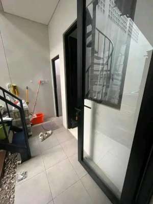 Rumah mewah cluster emily summarecon lokasi di Bandung Kota, tersedia melalui melalui situs Olx