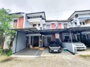 Rumah Mewah Condongcatur Jogja Dekat UNY, UGM, Pogung, Sawitsari lokasi di Sleman Kab., tersedia melalui melalui situs Olx