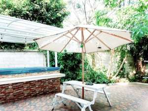 Rumah Mewah Dalam Cluster Di Kebayoran Bintaro Om17066 lokasi di Jakarta Selatan, tersedia melalui melalui situs Olx