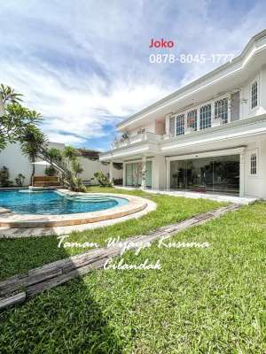 Rumah Mewah dekat Citos Cilandak, Jakarta Selatan lokasi di Jakarta Selatan, tersedia melalui melalui situs Olx