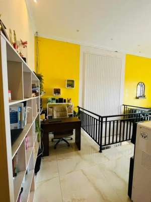 RUMAH MEWAH DEKAT TOL KRAPYAK DAN PASAR NGALIAN SEMARANG lokasi di Semarang Kota, tersedia melalui melalui situs Olx