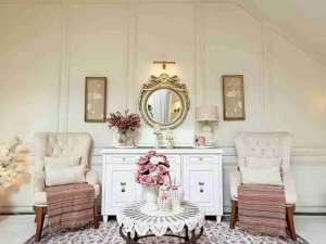 Rumah Mewah Design Classic Dengan Jacuzzi Dan Rooftop Cantik Di Condet Jakarta Timur lokasi di Jakarta Timur, tersedia melalui melalui situs Olx