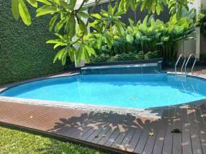 Rumah Mewah Full FurnishedKolam Renang di Menteng Jakarta PusatLT 661m, Harga 68M Nego lokasi di Jakarta Pusat, tersedia melalui melalui situs Olx