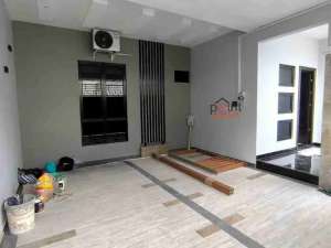 rumah mewah furnished Cluster dekat Manahan solo lokasi di Surakarta Kota, tersedia melalui melalui situs Olx