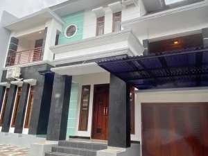 Rumah Mewah Jl Hos Cokroaminoto Dekat Malioboro, Kraton Jogja lokasi di Yogyakarta Kota, tersedia melalui melalui situs Olx