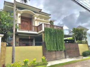 Rumah MEWAH Kawasan PREMIUM di PUSAT Kota Jl Tukad Badung Denpasar lokasi di Denpasar Kota, tersedia melalui melalui situs Olx