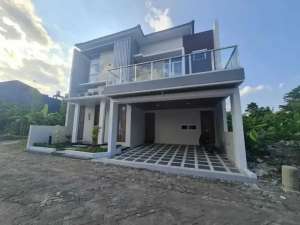 Rumah Mewah Kolam Renang Furnish Di Perum Elite JL. Kaliurang KM. 8,5 lokasi di Sleman Kab., tersedia melalui melalui situs Olx