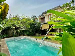 Rumah Mewah Lebak Bulus Cilandak Dekat MRT, Siap Huni Lokasi Premium rumahdijuallebakbulus rumahpremiumcilandak rumahmewahlebakbulus rumahdijual lokasi di Tangerang Selatan Kota, tersedia melalui melalui situs Olx