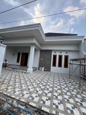 RUMAH MEWAH MEGAH DEKAT KAMPUS UNNES GUNUNGPATI lokasi di Semarang Kota, tersedia melalui melalui situs Olx