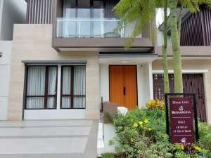 Rumah Mewah Modern 2 Lantai Cluster Reina Sofia Tipe Dali Citra City Sentul lokasi di Bogor Kab., tersedia melalui melalui situs Olx