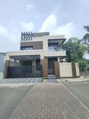 Rumah Mewah Siap Huni BSD Hoek lokasi di Tangerang Selatan Kota, tersedia melalui melalui situs Olx