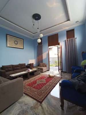 Rumah Mewah Tanah Luas Siap Huni dkt petukangan Harga dibwh Pasaran lokasi di Jakarta Selatan, tersedia melalui melalui situs Olx