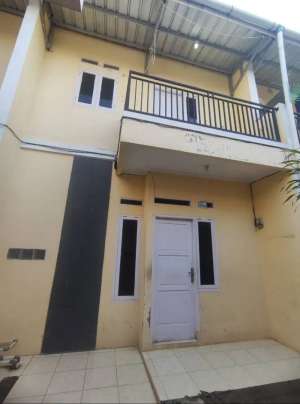 Rumah Minimalis 2 Lantai Akses Strategis ke Bintaro lokasi di Tangerang Selatan Kota, tersedia melalui melalui situs Olx