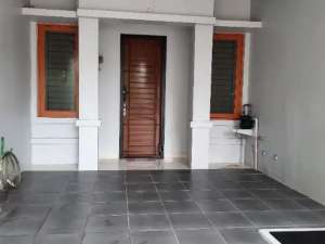 Rumah Minimalis 2 Lantai, Siap Huni Di Gading Arcadia, Kelapa Gading lokasi di Jakarta Utara, tersedia melalui melalui situs Olx