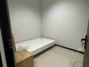 Rumah Minimalis Alana Gunungsari Dekat Wiyung Menganti lokasi di Surabaya Kota, tersedia melalui melalui situs Olx