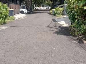 Rumah Minimalis Di Sektor 9 Bintaro AR 17582 lokasi di Jakarta Selatan, tersedia melalui melalui situs Olx