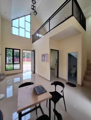 Rumah minimalis lokasi strategis pinggir jalan lokasi di Depok Kota, tersedia melalui melalui situs Olx