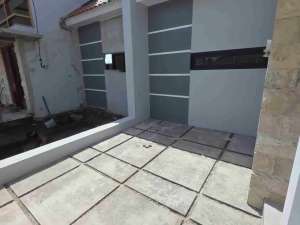 rumah minimalis modern cluster dekat kampus UIN di ngemplak kartasura lokasi di Sukoharjo Kab., tersedia melalui melalui situs Olx