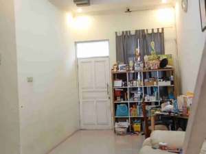 Rumah Minimalis Strategis Taman Modern Cakung Jakarta Timur lokasi di Jakarta Timur, tersedia melalui melalui situs Olx