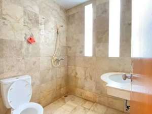 Rumah Modern Ada Pool di Dago Pakar Resor lokasi di Bandung Kab., tersedia melalui melalui situs Olx