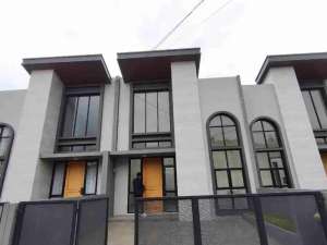 Rumah Modern Minimalis Harga terjangkau Dekat Mall Living World Bekasi Promo Tanpa Dp lokasi di Bekasi Kota, tersedia melalui melalui situs Olx