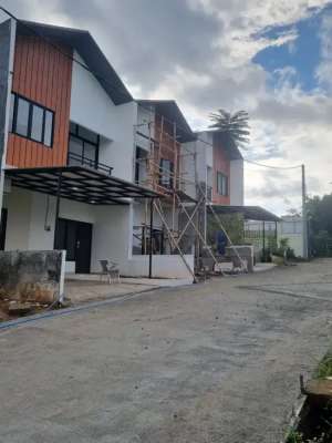 Rumah murah 2 lantai Depok.jatimulya lokasi di Depok Kota, tersedia melalui melalui situs Olx