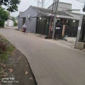 Rumah murah bisa untuk usaha di dasana indah lokasi di Tangerang Kab., tersedia melalui melalui situs Olx