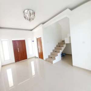 Rumah Murah Di Jatihandap Atas View Kota Bandung Dekat Islamic Center lokasi di Bandung Kab., tersedia melalui melalui situs Olx