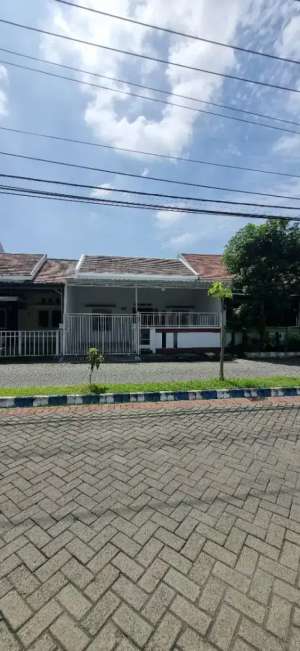 Rumah Murah Park Royal Regency Buduran Sidoarjo Kota dekat Taman Dhika lokasi di Sidoarjo  Kab., tersedia melalui melalui situs Olx