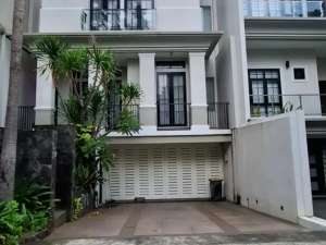 Rumah Murah Pejaten Jakarta Selatan, Cluster Asoka, 300m, 3lt, Shm, 3M All in lokasi di Jakarta Selatan, tersedia melalui melalui situs Olx