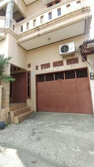 Rumah Murah Strategis Siap Huni Beji Depok Jawabarat lokasi di Depok Kota, tersedia melalui melalui situs Olx