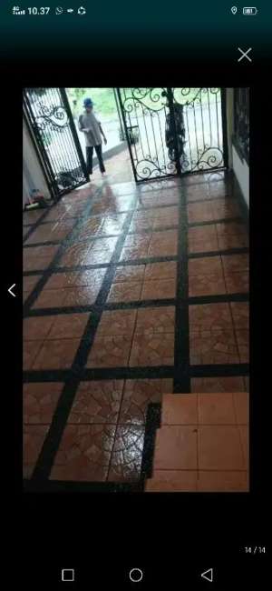 Rumah nempel perumahan shilla,di perumahan telaga golf sawangan lokasi di Depok Kota, tersedia melalui melalui situs Olx