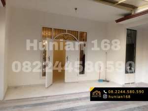 RUMAH Perumahan Istana Dieng Timur Selatan Malang Kota Araya Sukun lokasi di Malang Kota, tersedia melalui melalui situs Olx