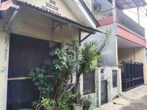 Rumah Perumnas Klender, Jalan Mobil lokasi di Jakarta Timur, tersedia melalui melalui situs Olx