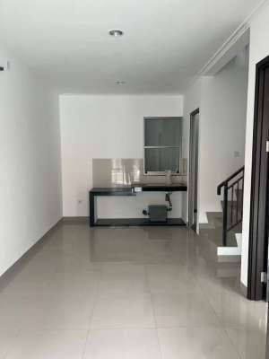 Rumah PIK2 6x12,5 best price lokasi di Jakarta Utara, tersedia melalui melalui situs Olx