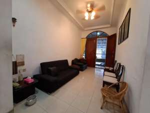 Rumah Pluit 10X20 Hadap Timur 2,5 Lantai SHM bisa KPR lokasi di Jakarta Utara, tersedia melalui melalui situs Olx