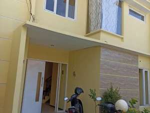 Rumah Purimas Surabaya Timur Boulevard Strategis Siap Huni lokasi di Surabaya Kota, tersedia melalui melalui situs Olx