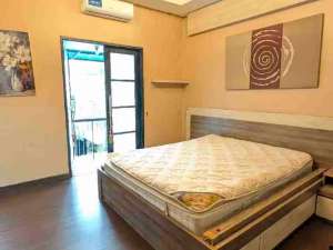 Rumah Raffles hills Cibubur full furnish termurah lokasi di Bekasi Kota, tersedia melalui melalui situs Olx