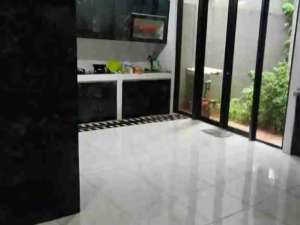 rumah raffles hills Cibubur tanah luas lokasi di Bekasi Kota, tersedia melalui melalui situs Olx