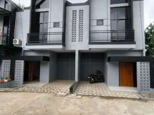 Rumah Ready 2 lantai dekat pintu tol , tersedia melalui melalui situs Olx