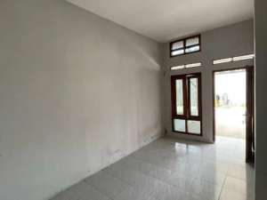 Rumah Ready Cash 250 jt Tanah 86 m Dekat stasiun lokasi di Tangerang Kota, tersedia melalui melalui situs Olx