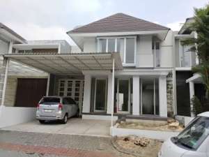 Rumah Royal Park lokasi di Surabaya Kota, tersedia melalui melalui situs Olx