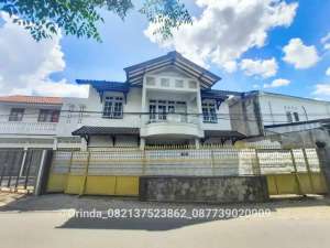 Rumah Ruang Usaha Jl Pogung Rejo Dekat Jl Monjali, UGM, UNY, Plemburan lokasi di Yogyakarta Kota, tersedia melalui melalui situs Olx