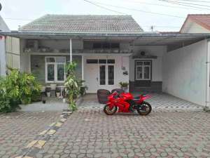 Rumah second siap pakai area solobaru lingkungan perumahan lokasi di Sukoharjo Kab., tersedia melalui melalui situs Olx