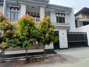 rumah second terawat di perumahan kavling marinir duren sawit jakarta timur lokasi di Jakarta Timur, tersedia melalui melalui situs Olx