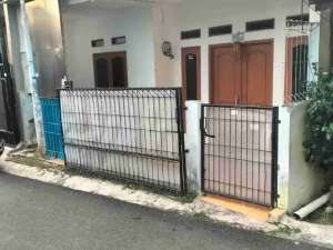 rumah secondary di Cilangkap jkt timur dgn akses jalan masuk mbl lokasi di Jakarta Timur, tersedia melalui melalui situs Olx